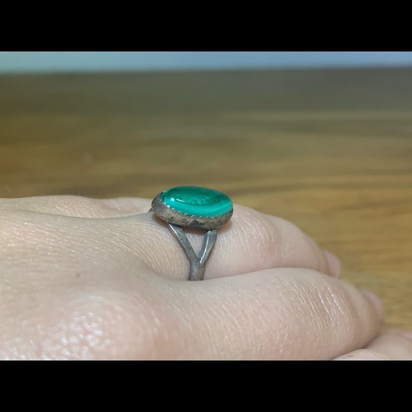 Sterling silver and malachite ring - Picture 10 of 10